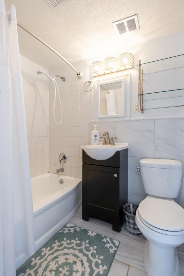 Georgetown Villas 2-1B Ideal For Long Stays! Fairview Park Екстер'єр фото
